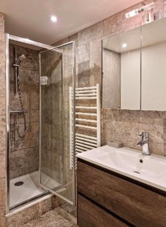 Le Lodgy - Coeur De La Vieille Ville - Majord'Home Annecy Ngoại thất bức ảnh